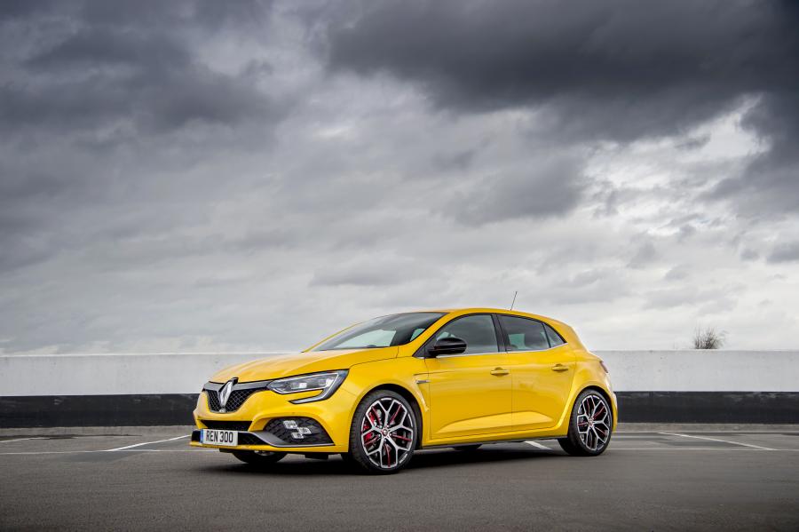  Renault Megane R.S. 300 Trophy 2019 года  (UK) (фото 16 из 40)